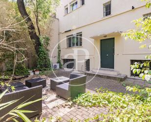 Jardí de Casa o xalet en venda en  Madrid Capital amb Calefacció, Jardí privat i Terrassa