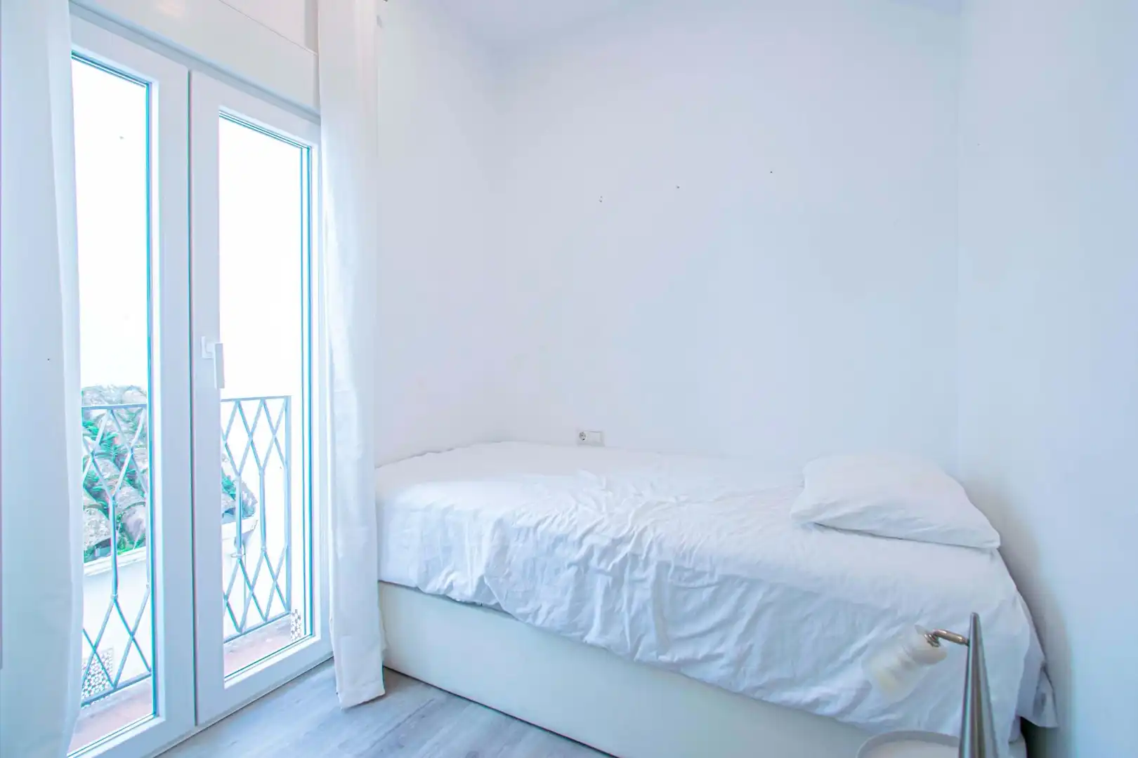 Habitación de Piso en venta en Sevilla con Aire acondicionado, Calefacción y Balcón