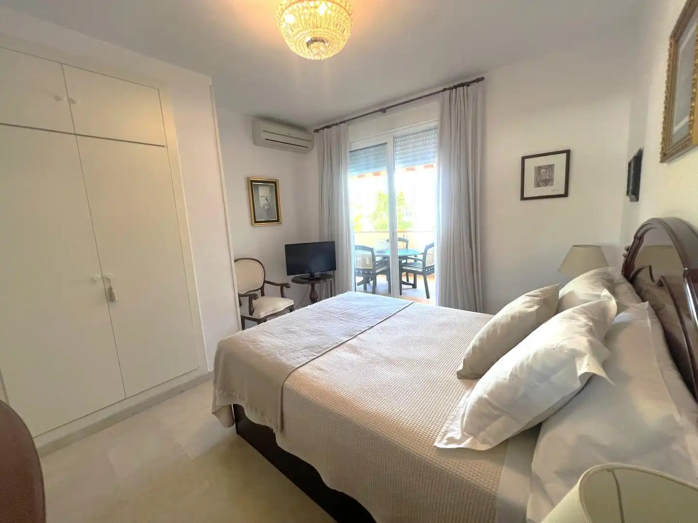 Habitación de Piso en venta en Fuengirola con Aire acondicionado, Jardín privado y Terraza