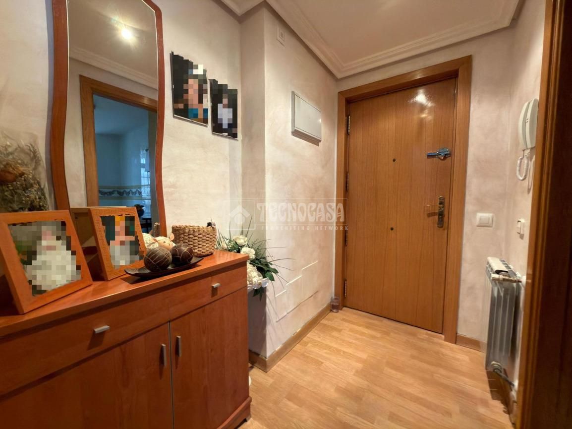 Flat for sale in Alcalá de Henares  with Air Conditioner and Heating