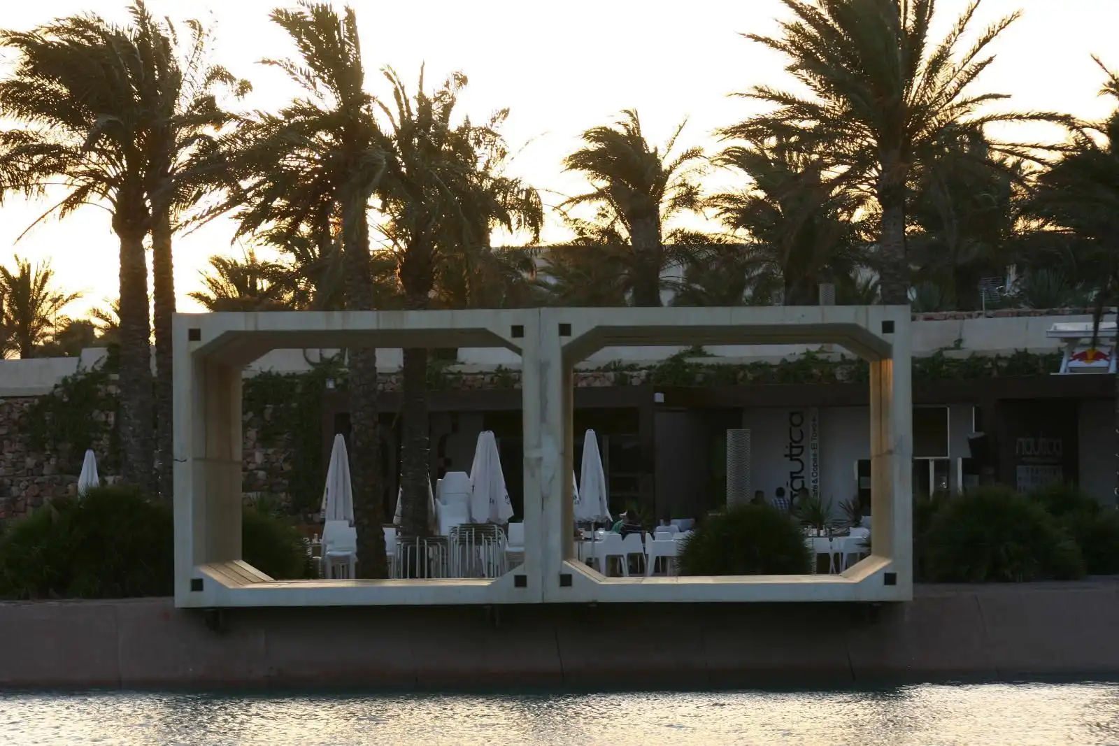 Piso en venta en Almería con Trastero, Amueblado y Piscina comunitaria