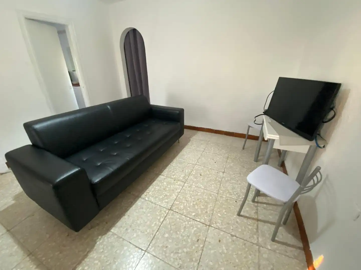 Sala de estar de Finca rústica en venta en Carranque con Jardín privado, Terraza y Amueblado