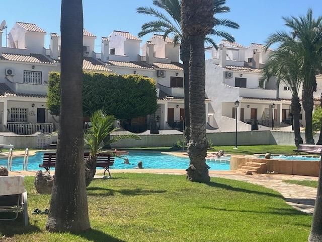 Swimming pool of House or chalet for sale in Santa Pola  with Air Conditioner, Heating and Terrace