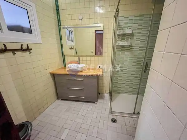 Bathroom of Flat for sale in A Guarda    with Heating, Parquet flooring and Storage room