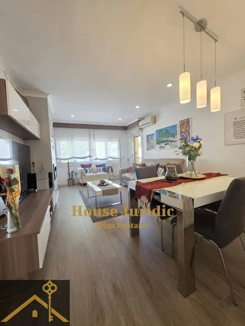 Sala d'estar de Pis en venda en Tiana amb Aire condicionat, Calefacció i Terrassa