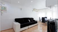 Living room of Flat for sale in Badalona  with Air Conditioner, Heating and Furnished
