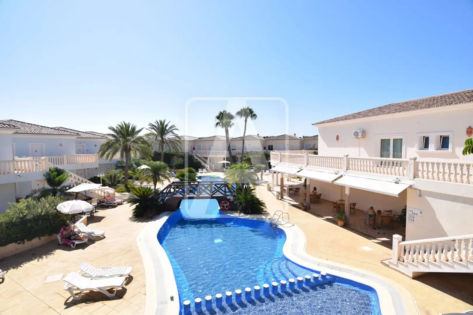 Piscina de Apartament en venda en Benissa amb Aire condicionat, Calefacció i Jardí privat