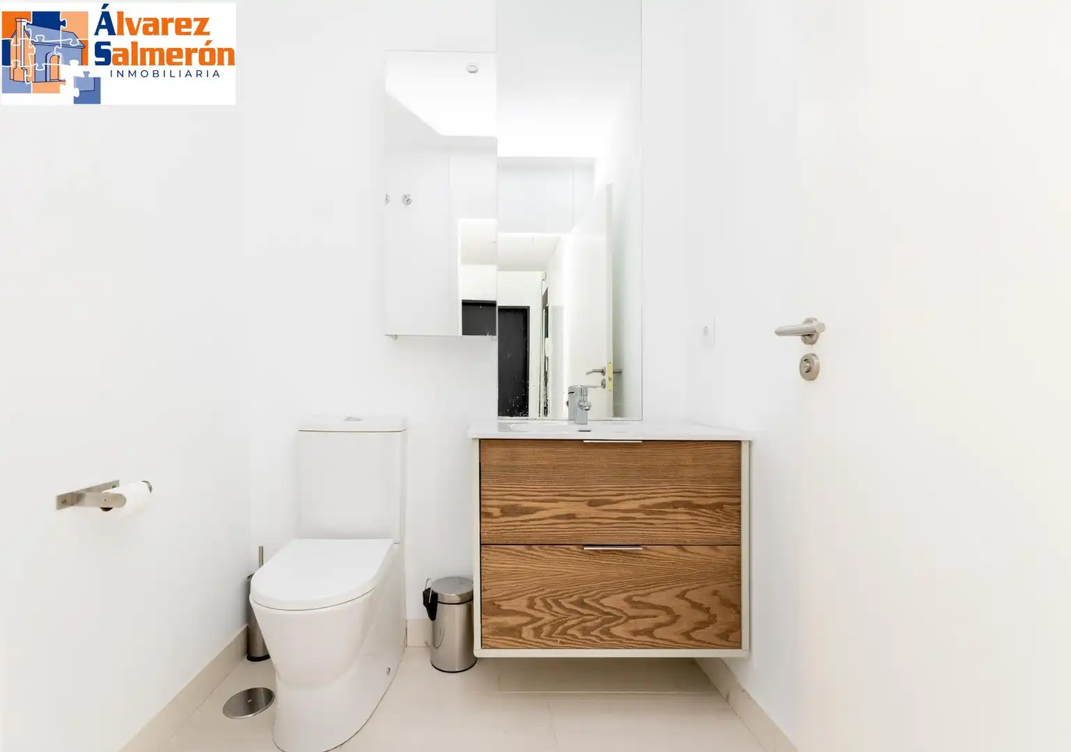 Bathroom of Detached homes for sale in Albolote  with Air Conditioner, Heating and Private garden