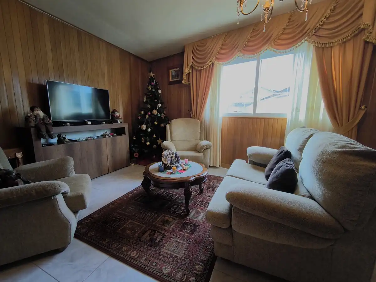 Living room of Houses for sale in Vilagarcía de Arousa  with Heating, Terrace and Storage room