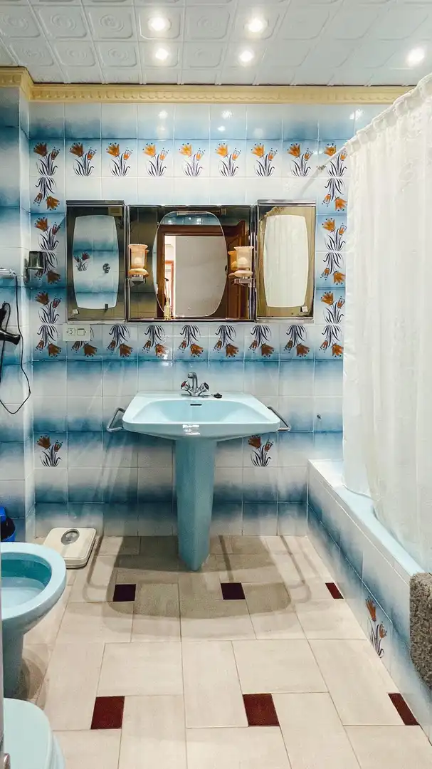 Baño de Ático en venta en Benidorm con Aire acondicionado, Terraza y Trastero