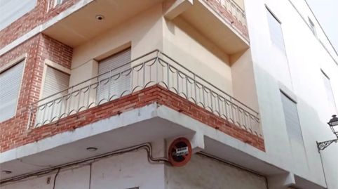 Foto 2 de Casa adosada en venda a Carrer Dels Porxes, 13, Llutxent, Valencia