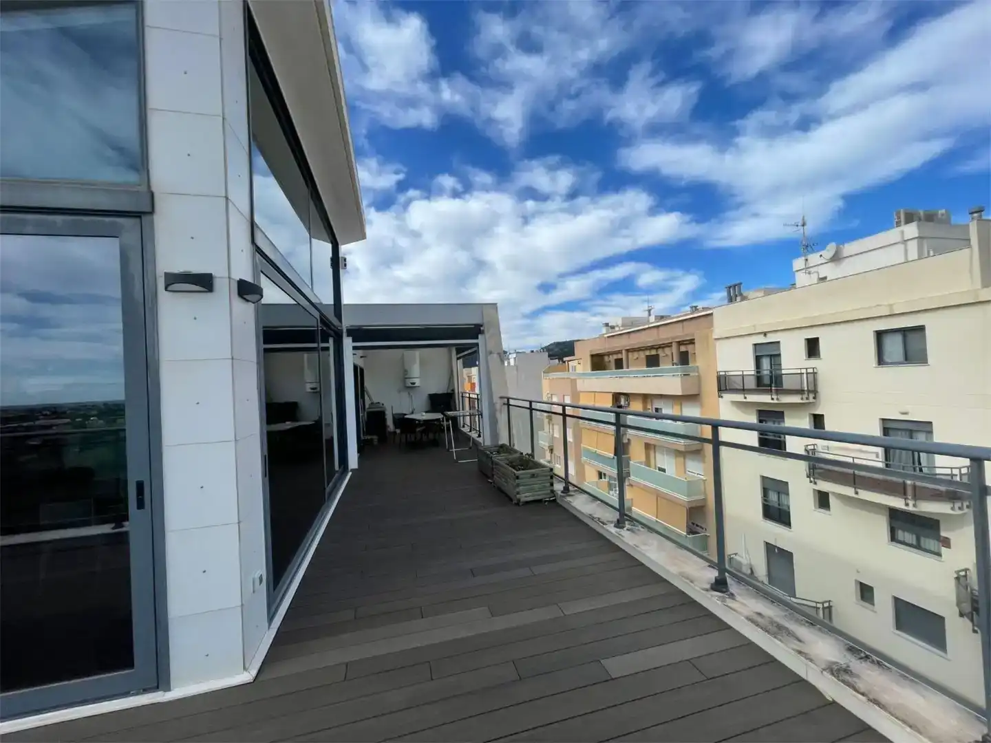 Terrasse von Dachboden zum Verkauf in Oliva mit Balkon