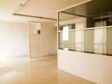 Local comercial de lloguer a Carrer d'Argentona 63