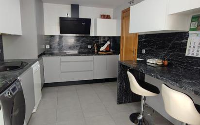 Kitchen of House or chalet for sale in Alcalá de Henares  with Air Conditioner and Terrace