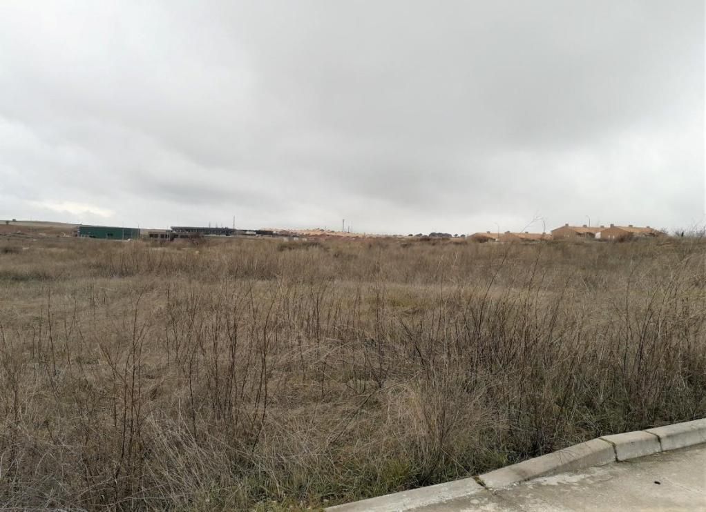 Residencial en venda en Torija