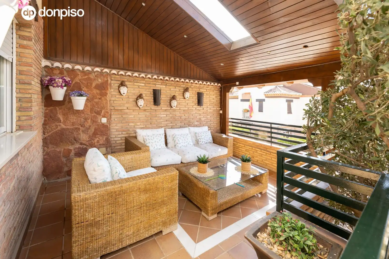 Terraza de Casa o chalet en venta en Granada con Jardín privado, Terraza y Piscina