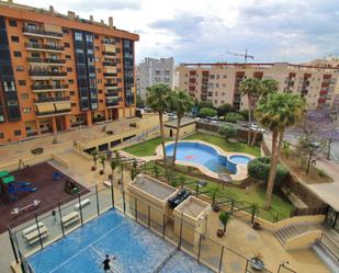 Piscina de Pis en venda en San Vicente del Raspeig / Sant Vicent del Raspeig amb Aire condicionat, Calefacció i Jardí privat