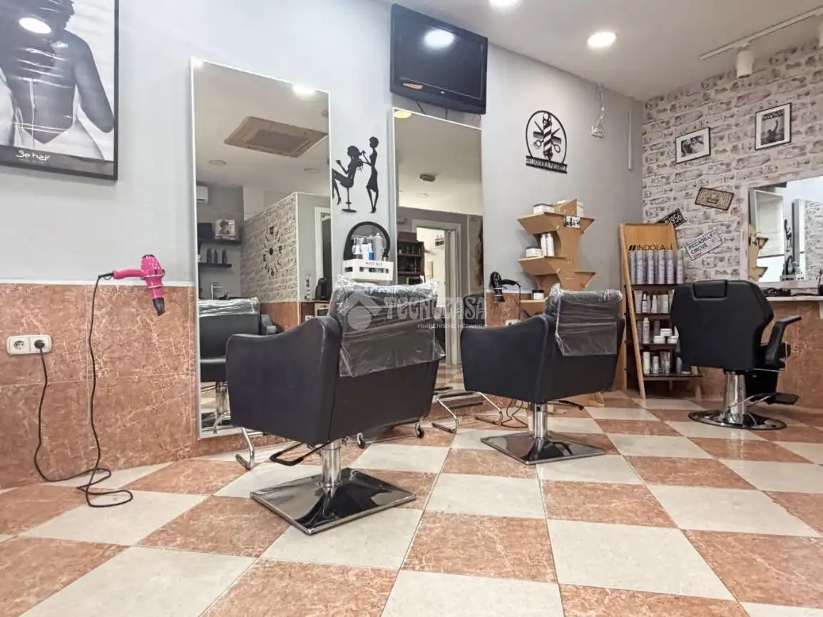 Local comercial en venda a Villaverde, imagen 4