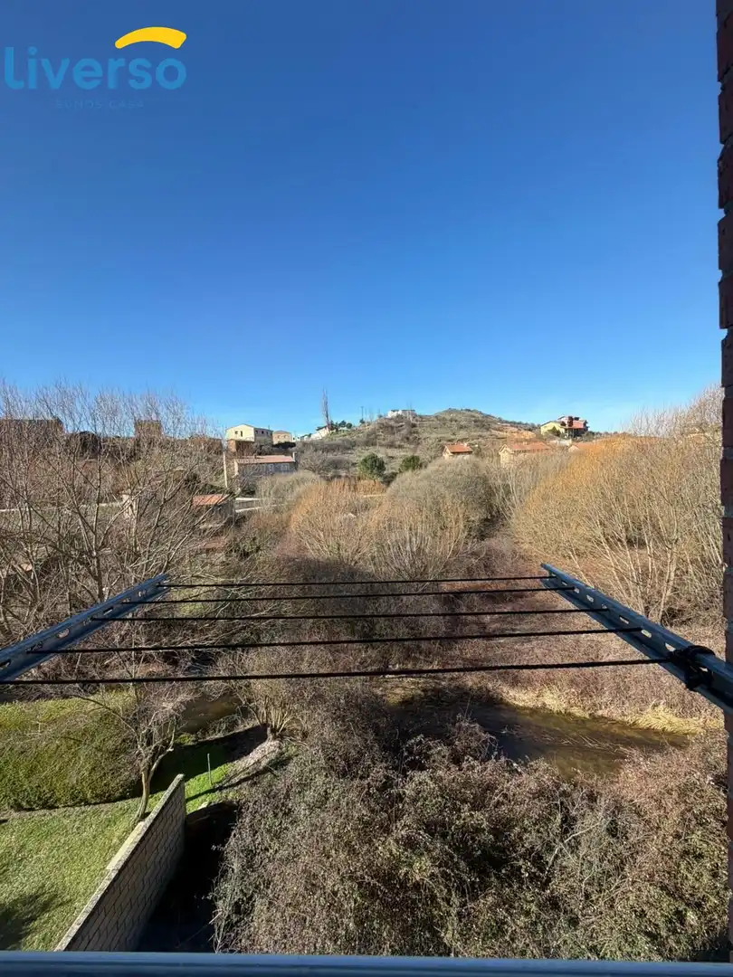 Dúplex en venda en Huerta de Rey amb Traster