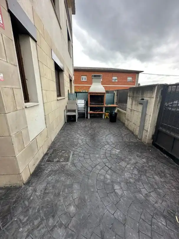 Casa o chalet en venta en La Fontana Kalea, Iruña Oka / Iruña de Oca