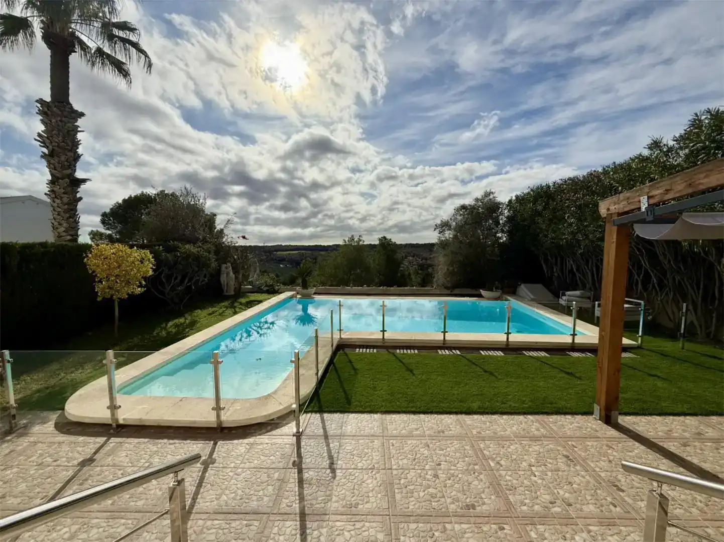 Piscina de Casa o xalet en venda en Orihuela amb Aire condicionat, Piscina i Balcó