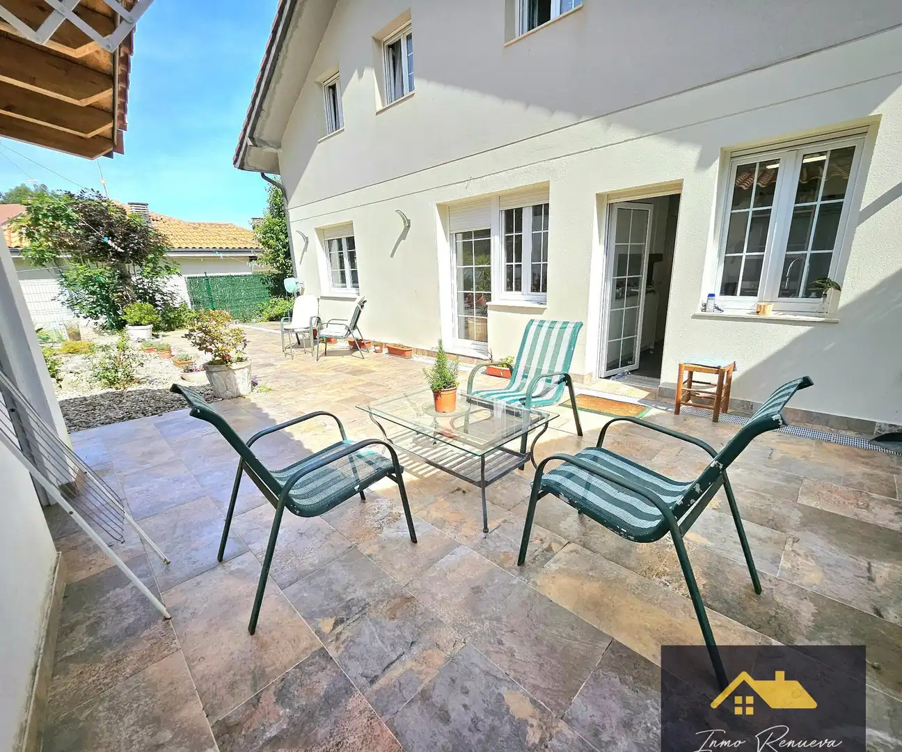 Terraza de Casa o chalet en venta en Limpias, Cantabria