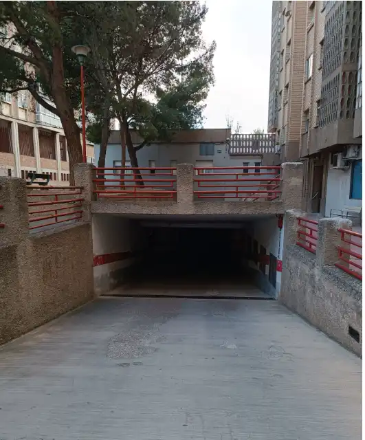 Parking de Garaje en venta en  Zaragoza Capital