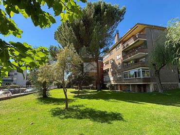Appartamento con piscina in vendita a Calle Fraternidad