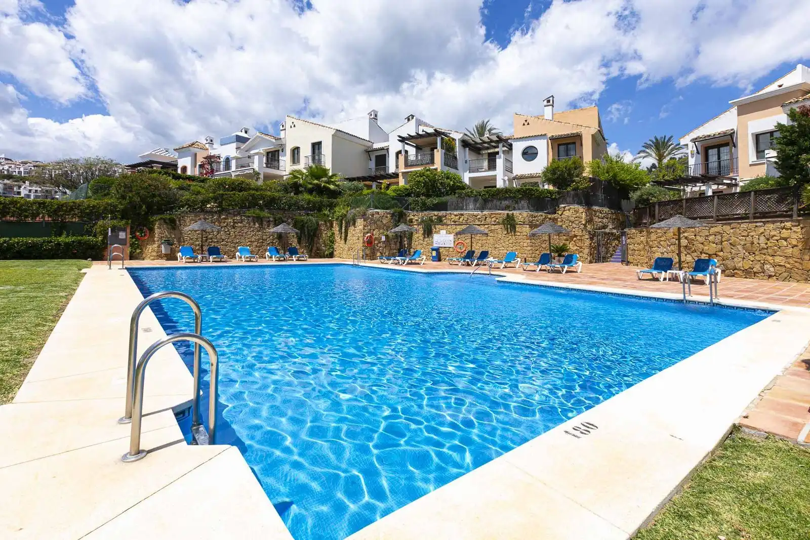Adossat amb piscina en venda a Calle Benahavis 29679, imagen 70