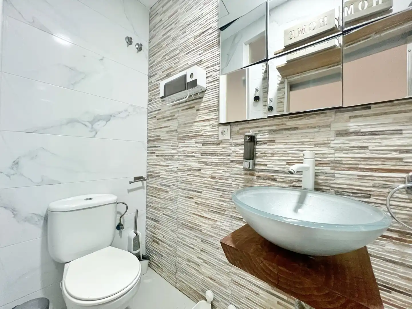 Baño de Piso en venta en Barcelona con Aire acondicionado, Calefacción y Amueblado
