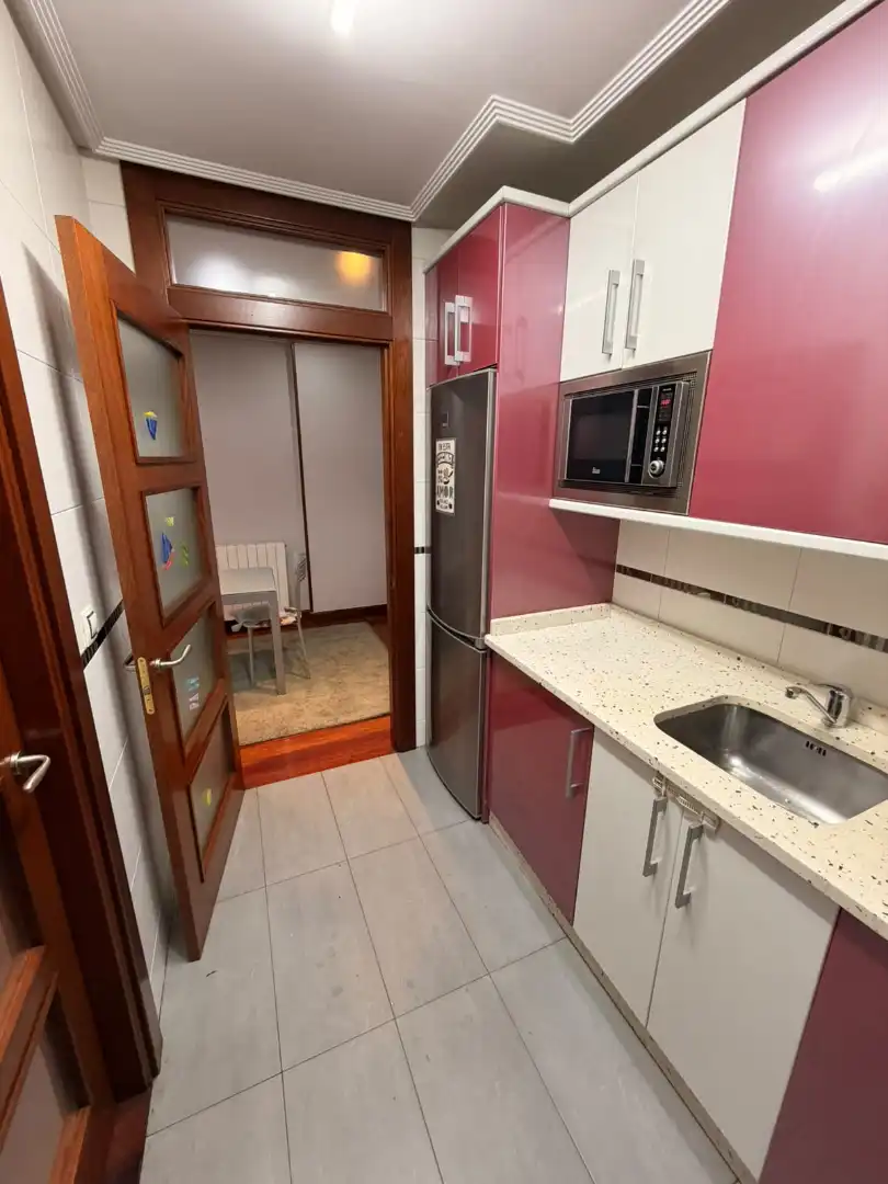 Cocina de Piso en venta en Barakaldo  con Calefacción, Parquet y Amueblado