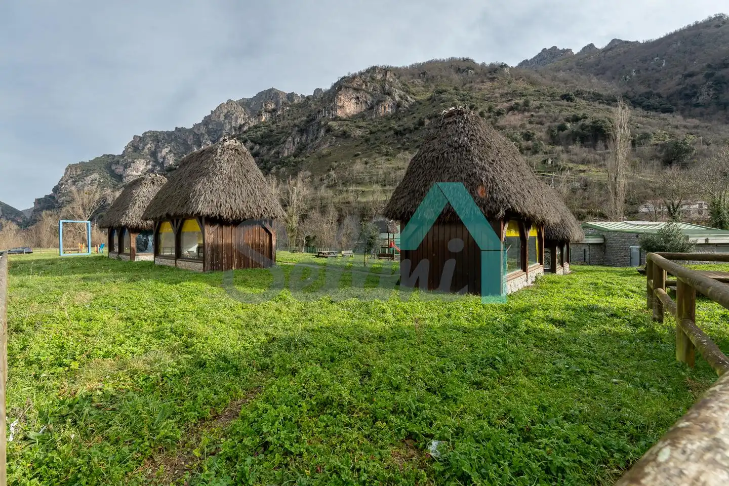 Exterior view of Ground floor for rent in Somiedo  with Heating, Parquet flooring and Terrace