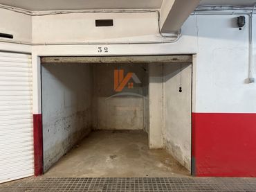Einzelparkplatz zum Verkauf in Rua Horreo 19