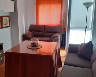 Flat to rent in Nuevo Parque - Los Rosales - Tráfico Pesado