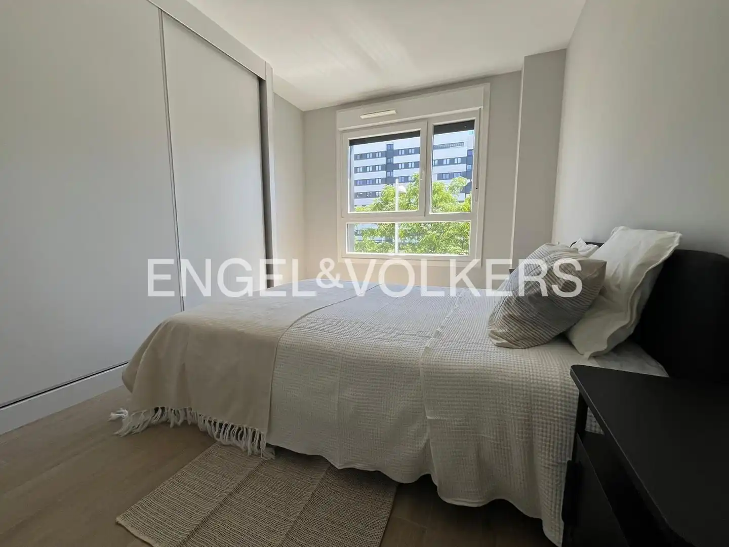 Bedroom of Flat for rent in Madrid  with Heating