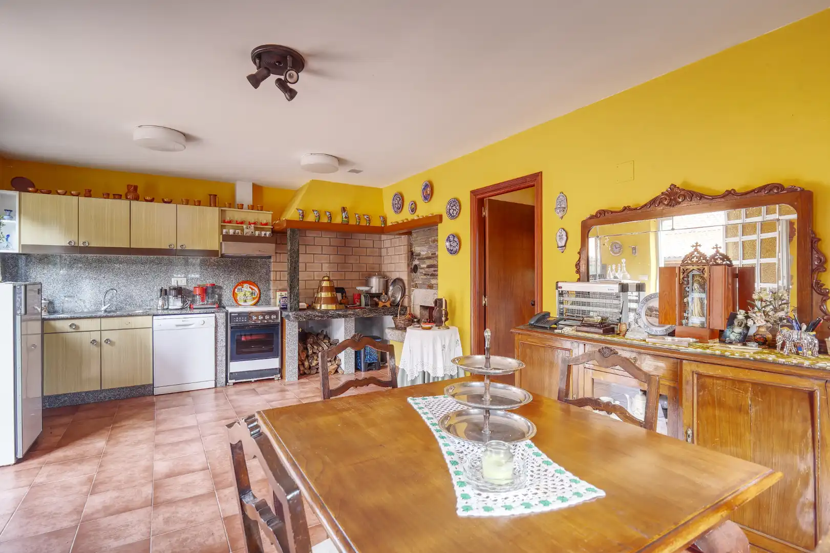 Cocina de Finca rústica en venta en Valdoviño con Calefacción, Jardín privado y Parquet
