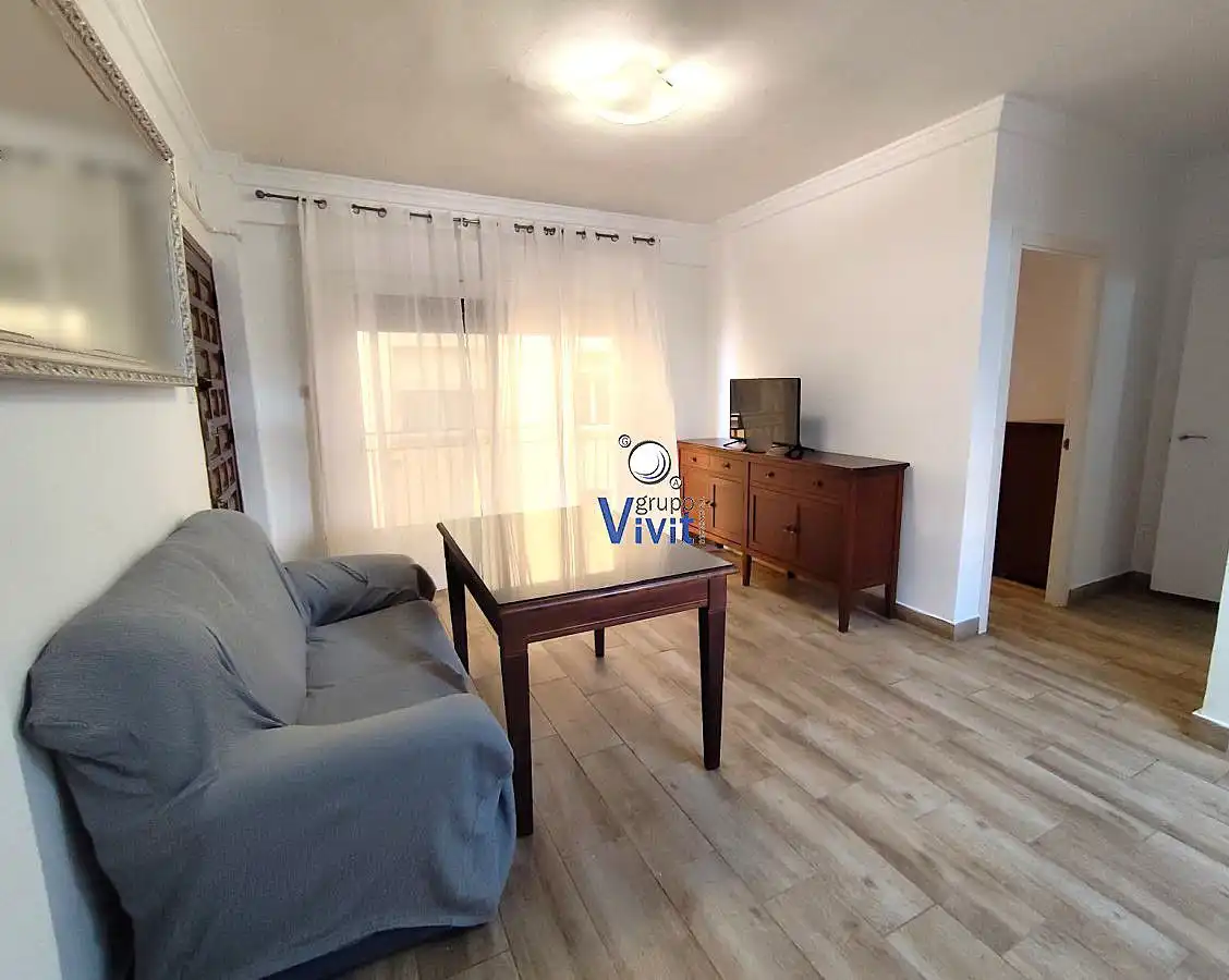 Sala d'estar de Pis en venda en Alcalá de Guadaira amb Aire condicionat i Terrassa