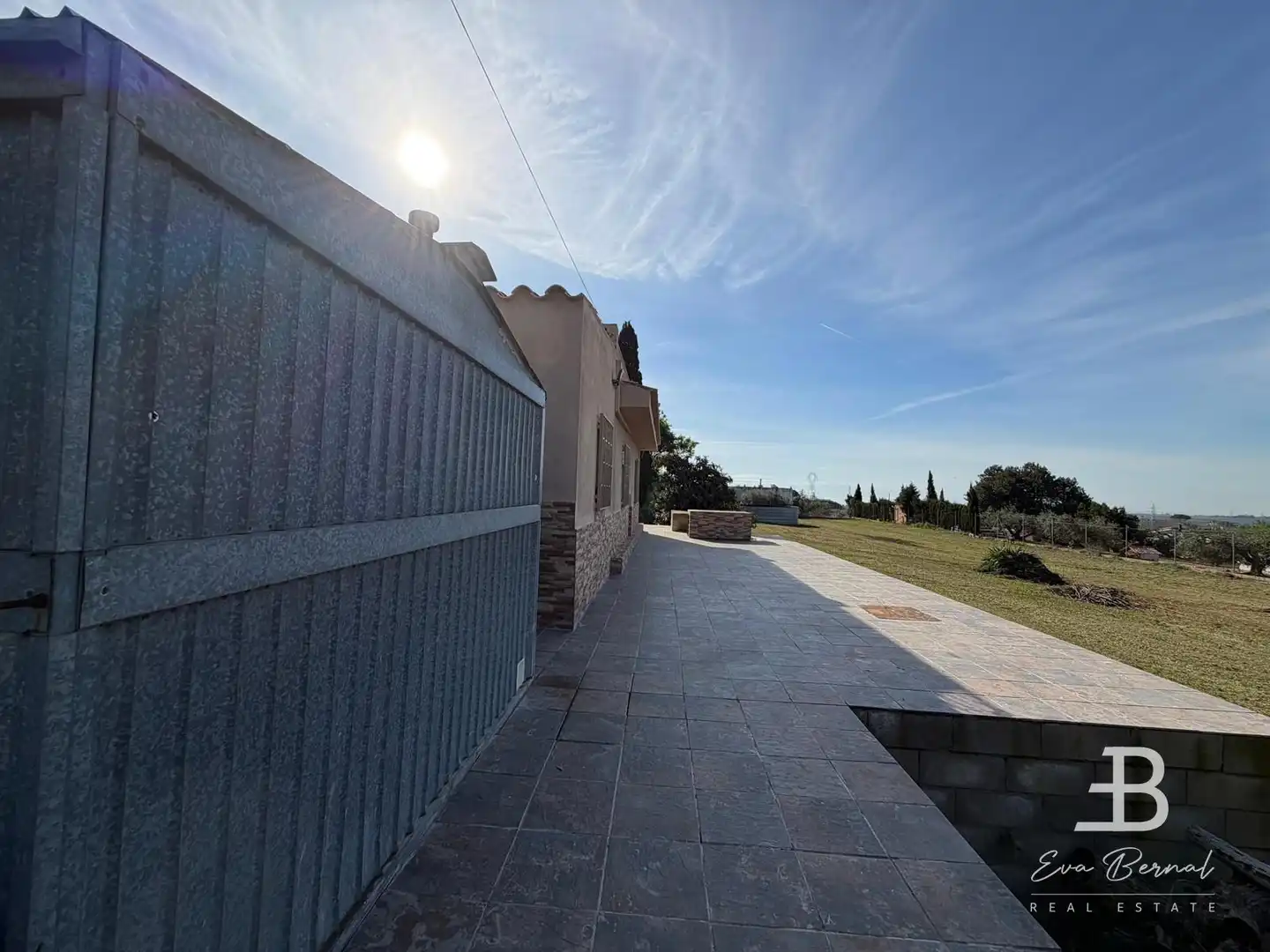 Vista exterior de Casa o xalet en venda en Riudoms amb Aire condicionat, Jardí privat i Terrassa