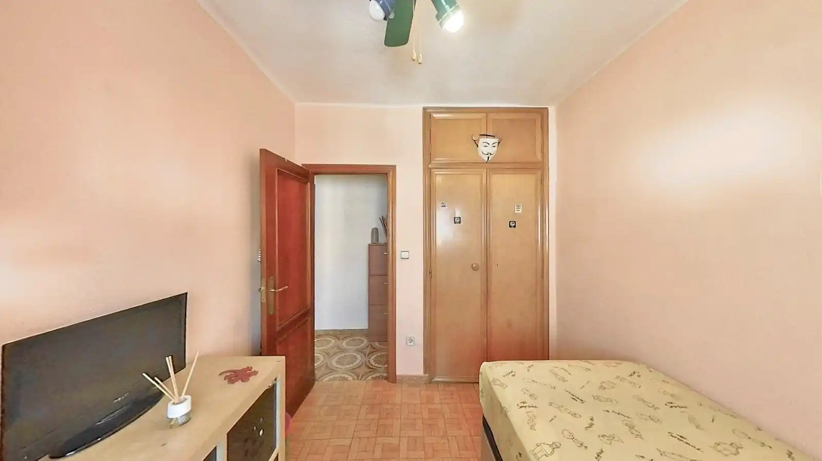 Habitación de Apartamento en venta en Alcorcón con Aire acondicionado, Calefacción y Terraza
