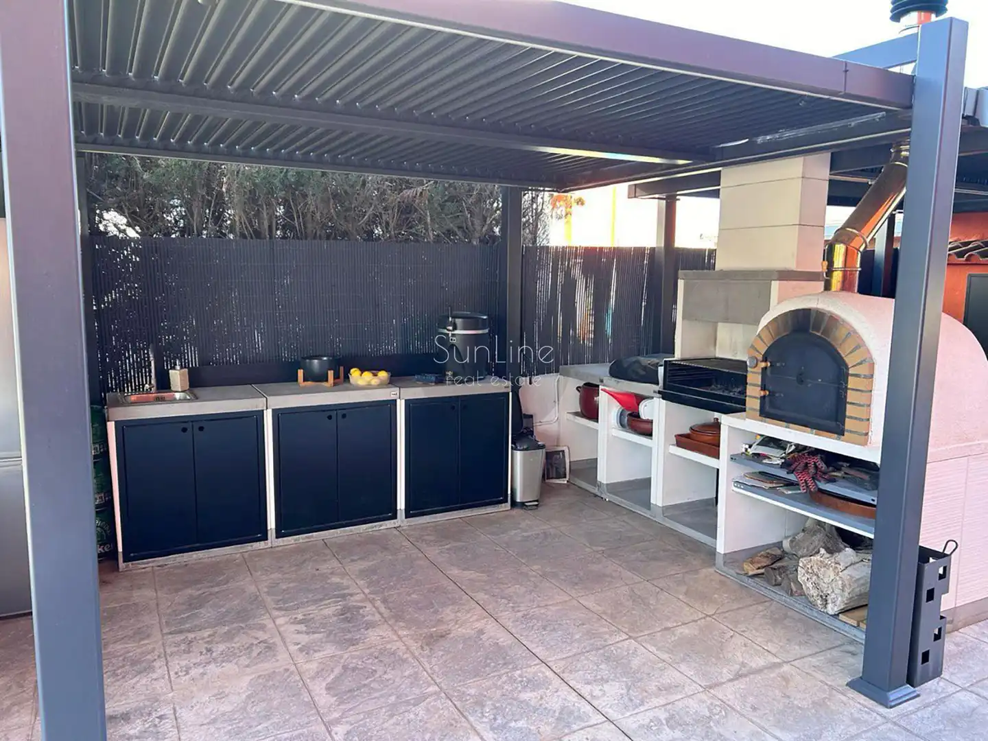 Garden of Houses for sale in La Pobla de Vallbona  with Air Conditioner, Private garden and Terrace