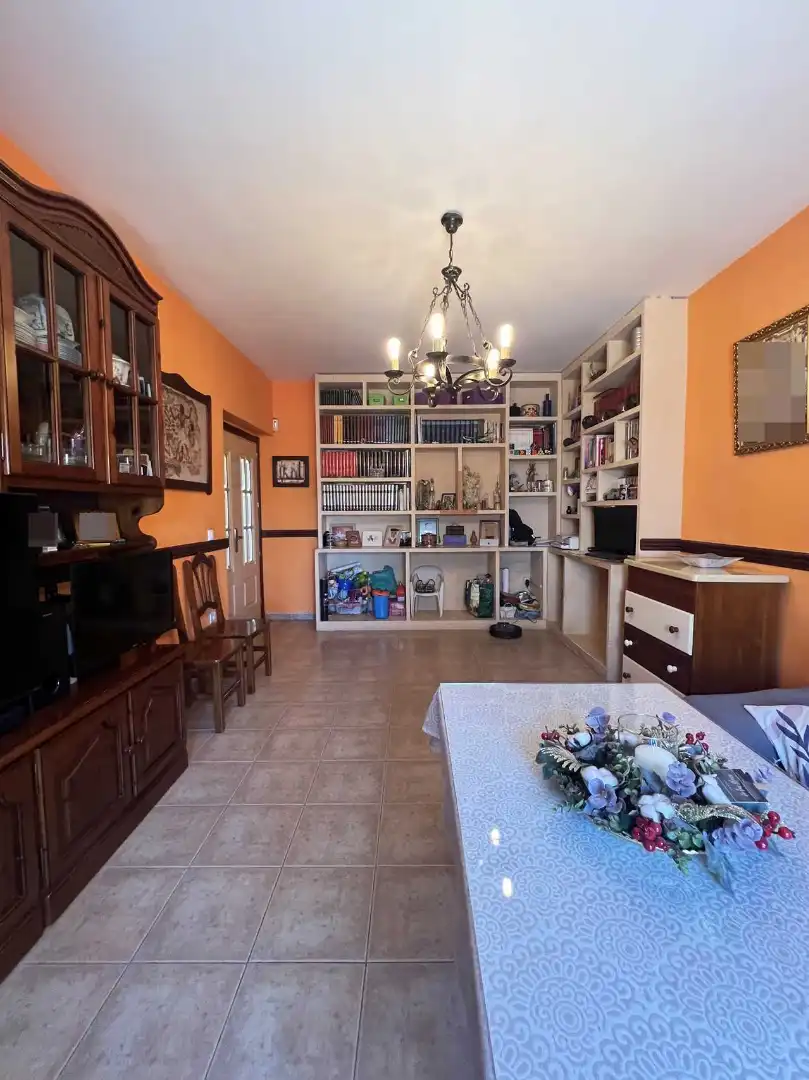 Sala de estar de Casa o chalet en venta en Aguadulce (Sevilla) con Trastero y Piscina