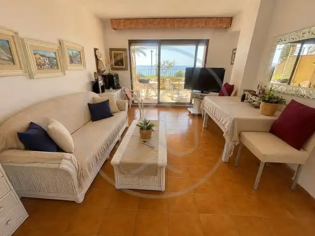 Sala d'estar de Planta baixa en venda en Calonge i Sant Antoni amb Terrassa
