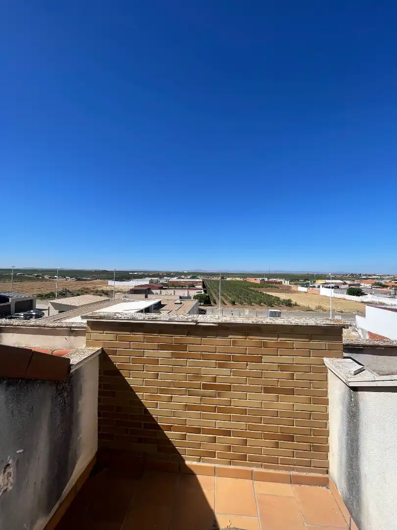 Adossat amb terrassa en venda a Calle Fuente de Cantos, imagen 51