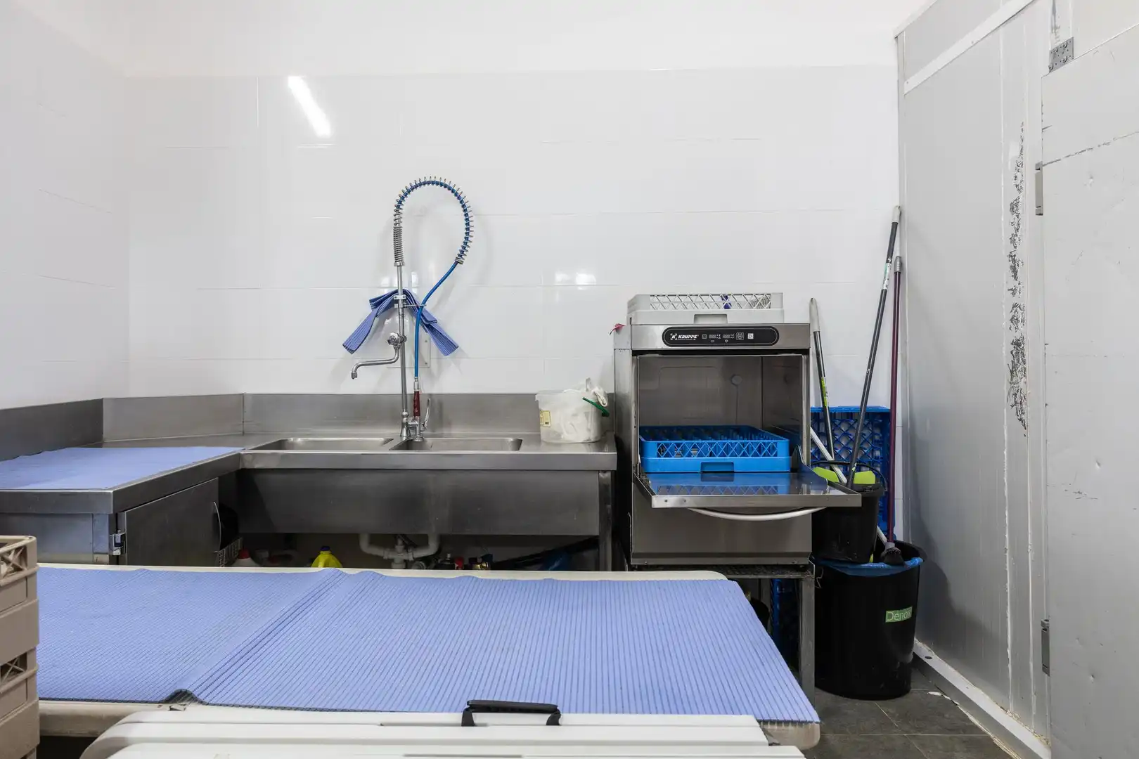 Cuina de Finca rústica en venda en Málaga amb Terrassa