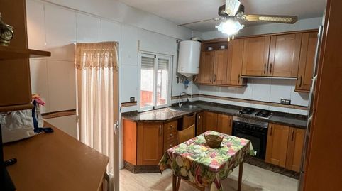 Foto 4 de Planta baja en venta en Peñamefecit - Avda Barcelona, Jaén Capital