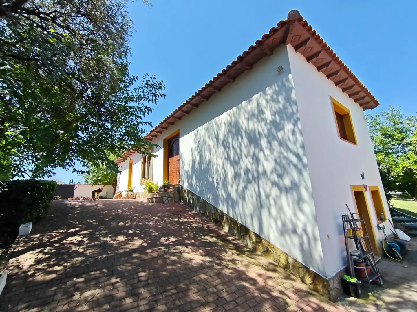 Vista exterior de Casa o chalet en venta en Sevilla la Nueva con Aire acondicionado, Calefacción y Jardín privado