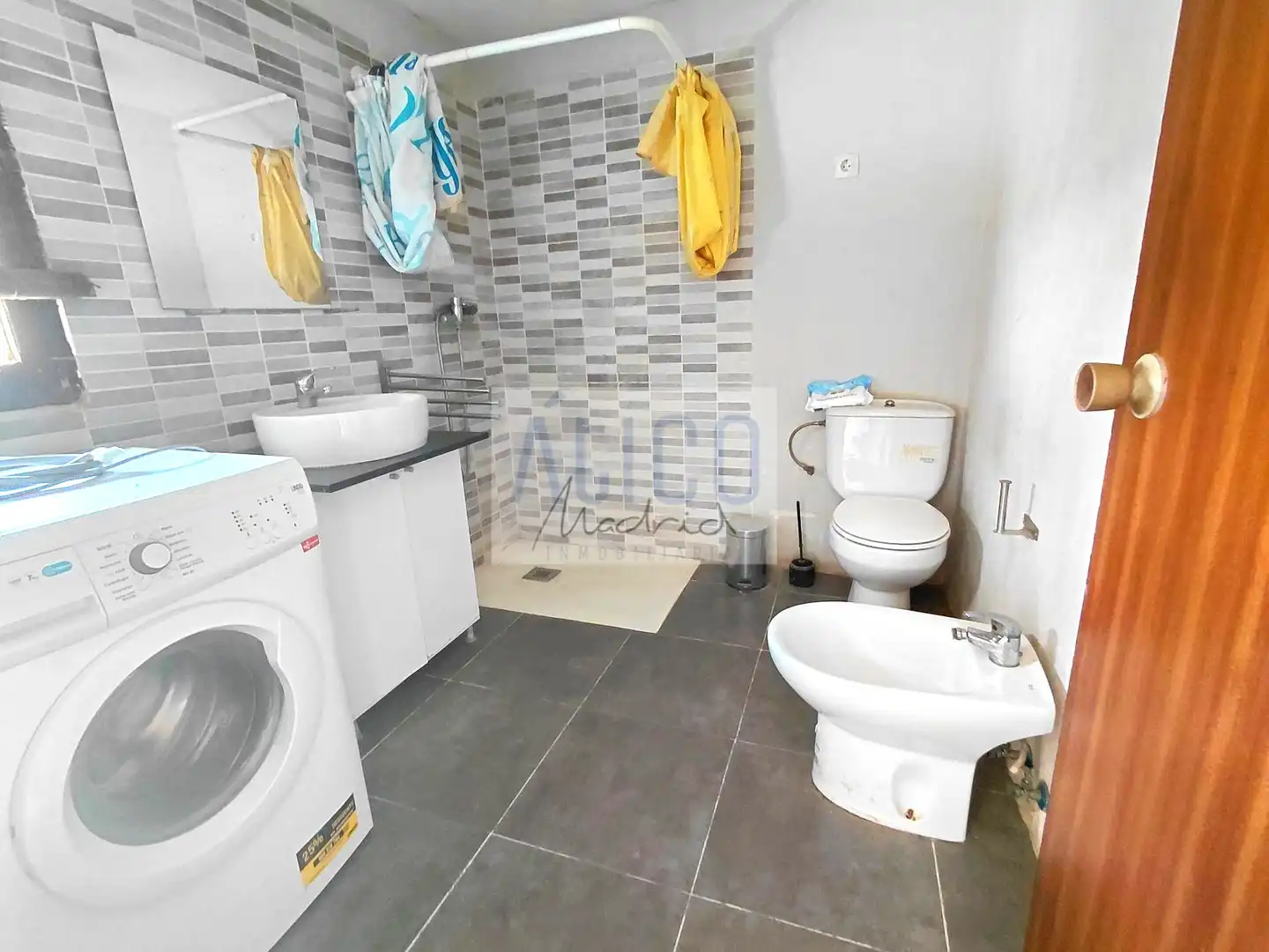 Bany de Casa o xalet en venda en Cózar amb Aire condicionat i Terrassa