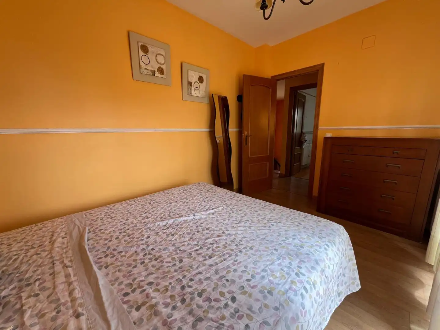 Habitación de Casa o chalet en venta en Llíria con Jardín privado, Parquet y Terraza