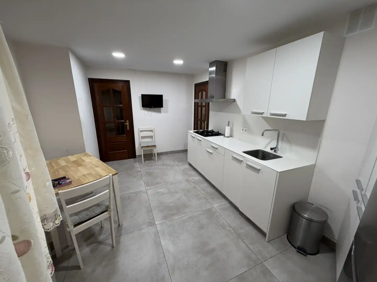 Kitchen of Flat for sale in Avilés  with Heating and Parquet flooring