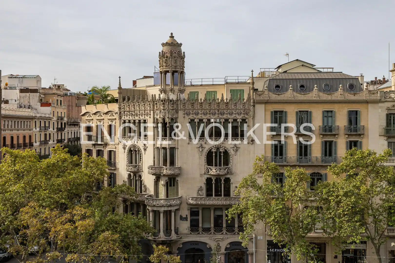 Vista exterior de Loft de alquiler en Eixample